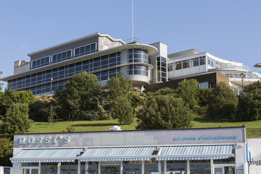 Southend Guest House - Close To Beach, Train Station & Southend Airport Zewnętrze zdjęcie
